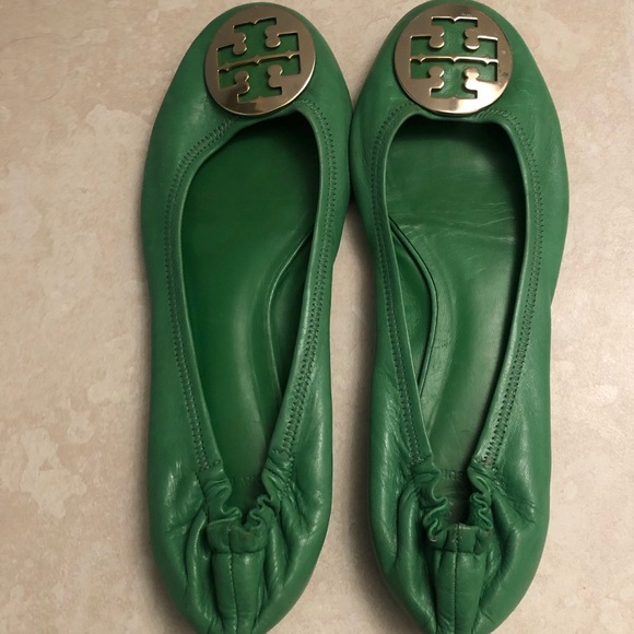green tory burch flats